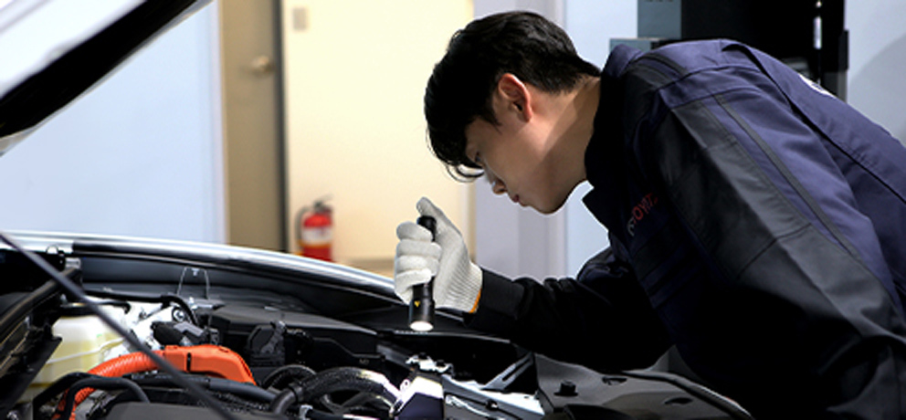 TOYOTA 화재 피해 차량
특별 지원 캠페인 산불로 인한 화재 피해를 입은 차량에 대해 특별 지원 캠페인 실시