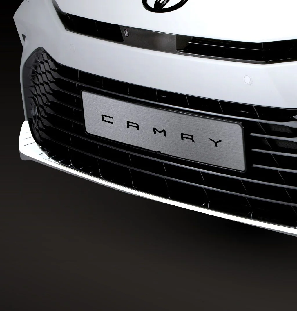 프론트 범퍼 가니시 KRW 473,000 (VAT 포함, 공임 별도)