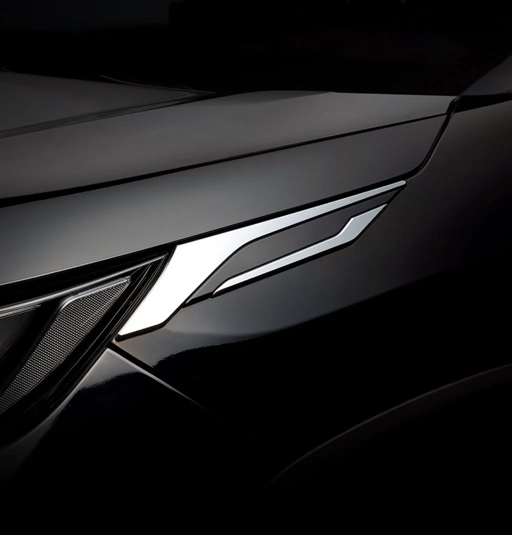 헤드라이트 가니시 KRW 407,000 (VAT 포함, 공임 별도)