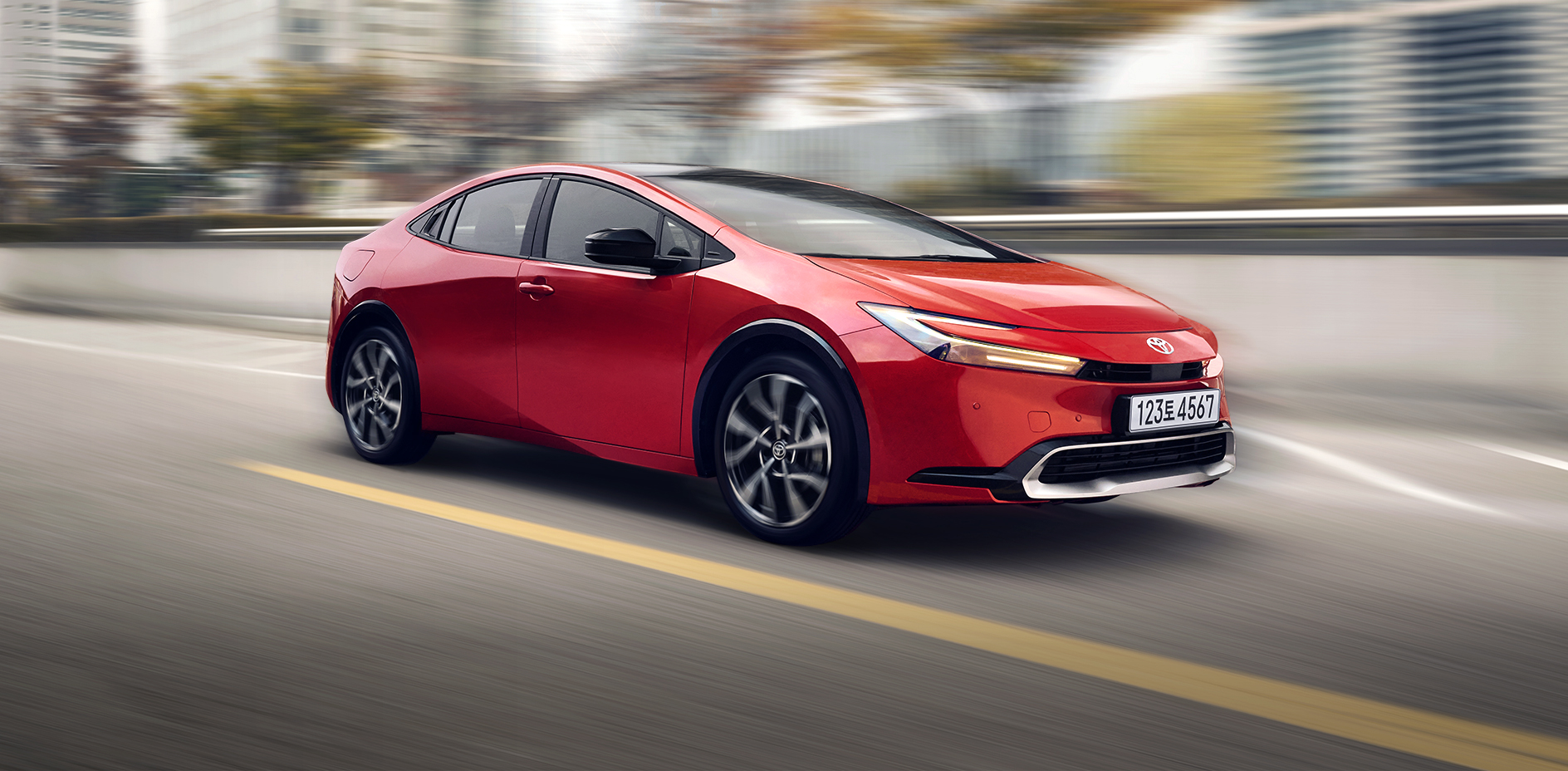 models-prius-phev-highlight